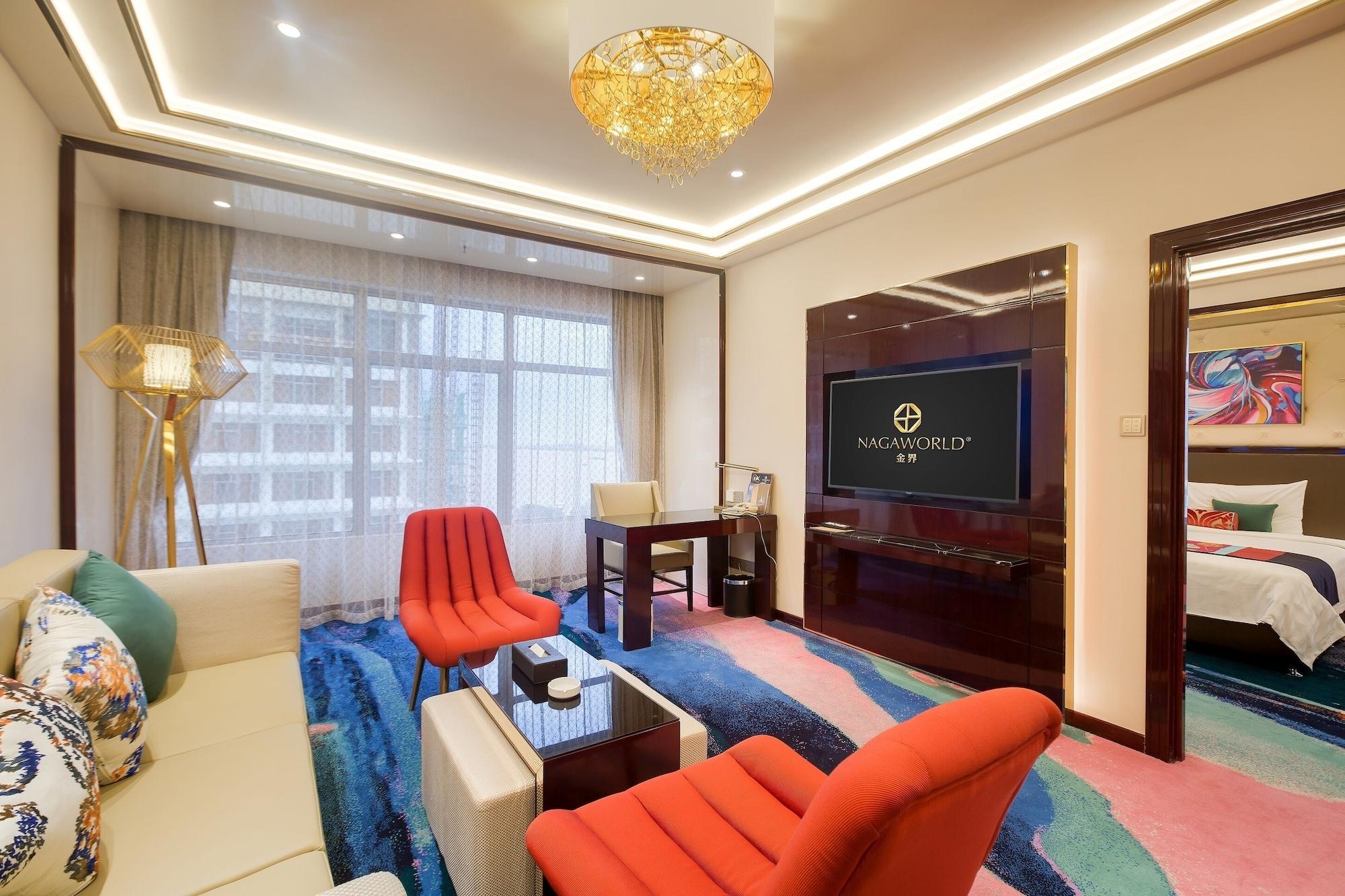 Hotel Nagaworld & Entertainment Complex 5*